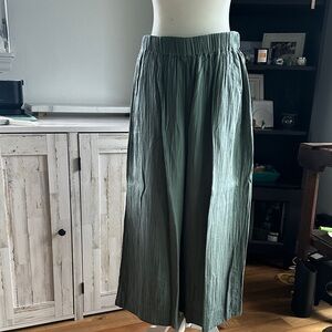 Pact Organic Coastal Gauze cropped pant